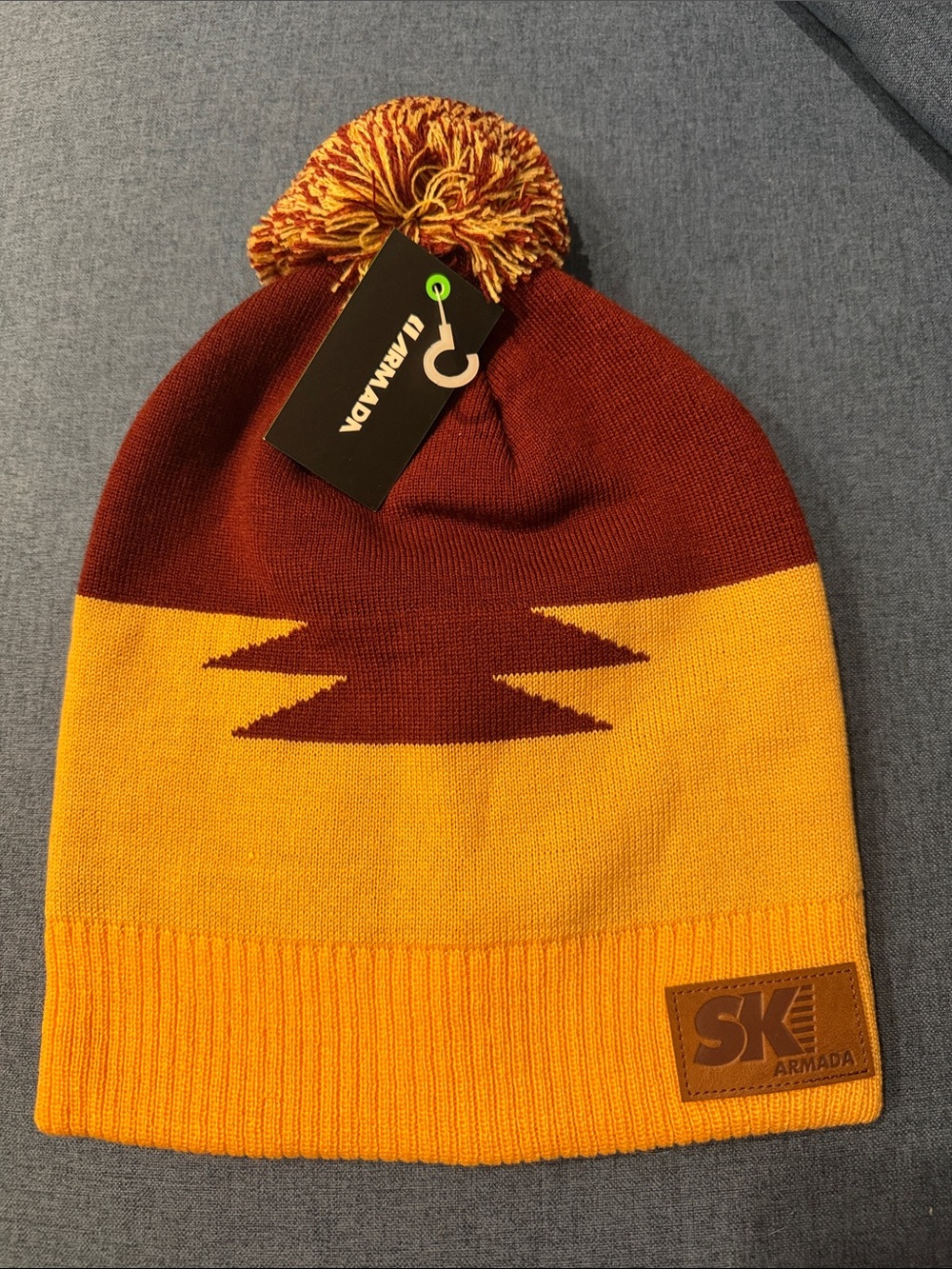 NWT Armada Watcher Beanie, Pom Beanie